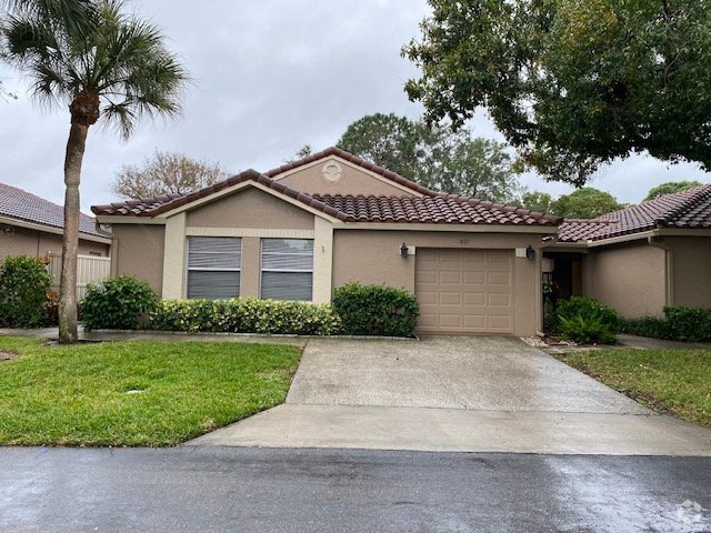 Building Photo - Placido Bayou Patio Home  -   3 bedrooms 2...