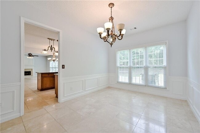 Photo - 7020 Harlech Trace