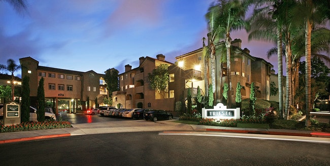 Photo - Axiom La Jolla