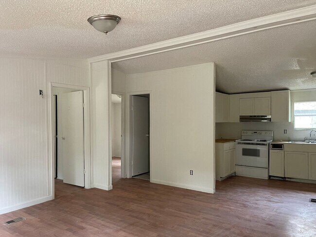 Photo - 3/2 Mobile Home For Rent