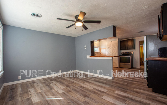 Photo - 1230 State St