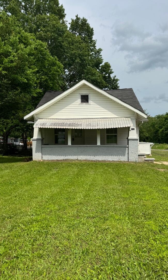 Cute & Comfortable Living in the Lookout M... - Cute & Comfortable Living in the Lookout M... House