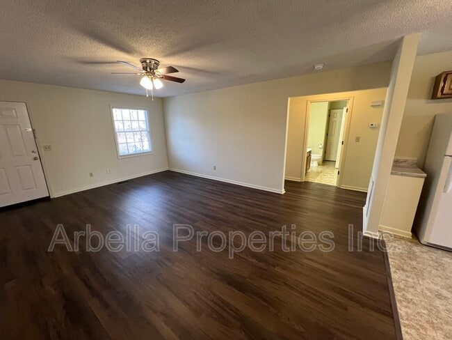 Photo - 117 Rowe Ln Unit Apt 3