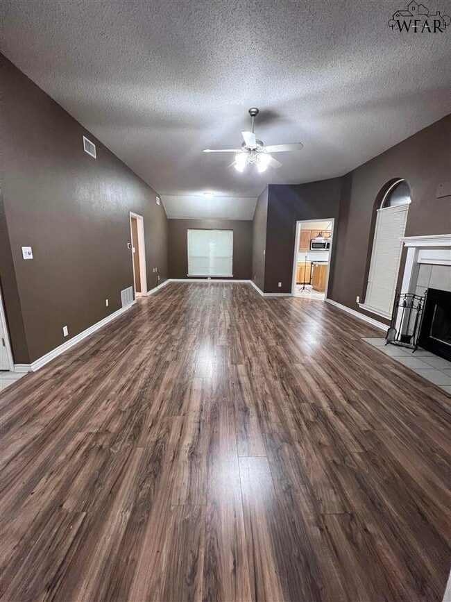 Photo - 6031 Van Dorn Dr