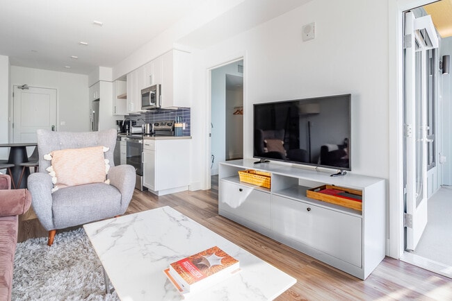 Photo - 85 Cleaveland Rd Unit FL3-ID2111