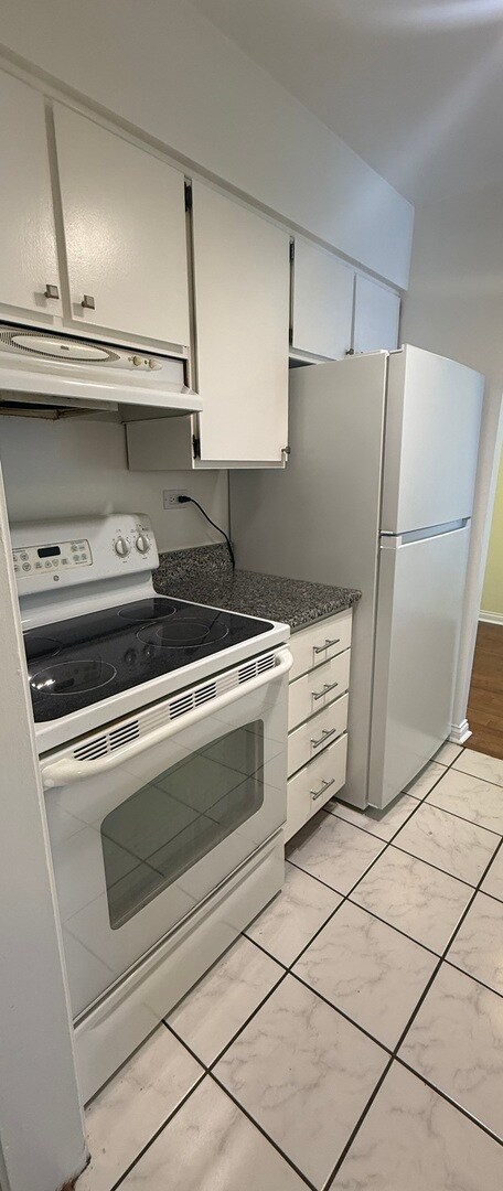 Photo - 420 S Kenilworth Ave