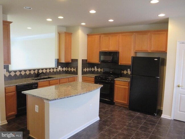 Photo - 7017 Little Thames Drive