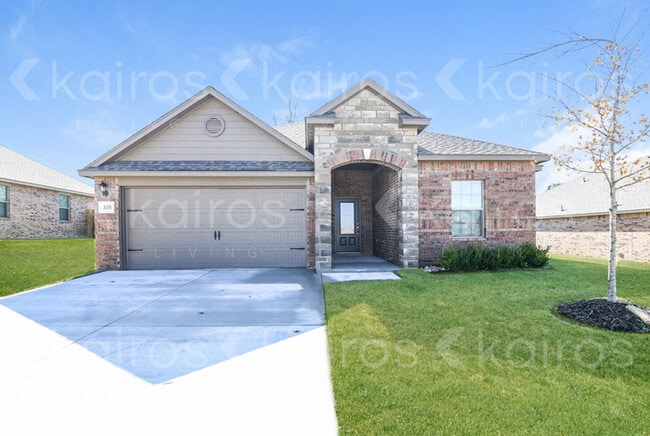 Building Photo - 316 E Georgia Terrace