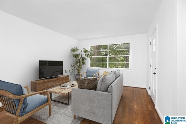 Photo - 724 Rose Dr