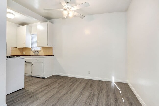 Photo - 422 Hill St in Santa  Monica - 4 blocks to...