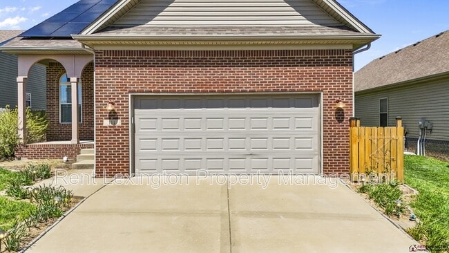 Photo - 111 High Hope Ln