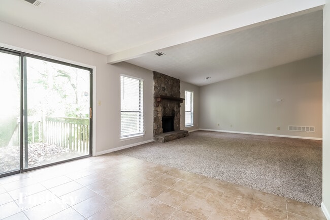 Photo - 3226 Deshong Dr SW
