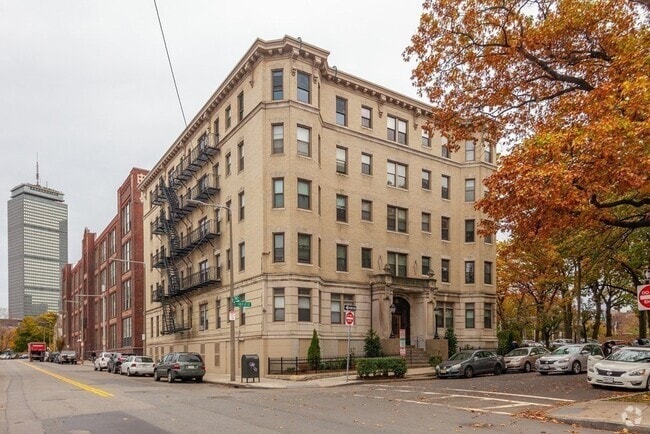 Building Photo - 50 Charlesgate E Unit 195 Rental