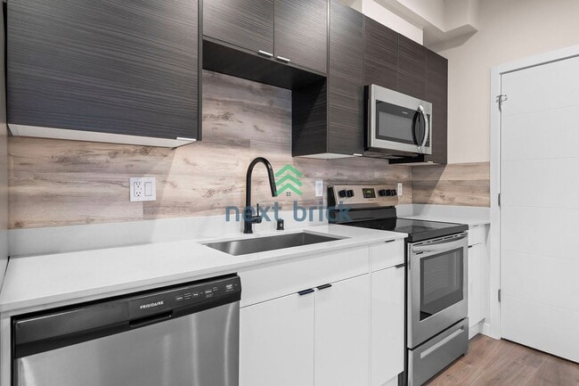 Photo - 2 Bed 2 Bath Single-family House Available for Rent!