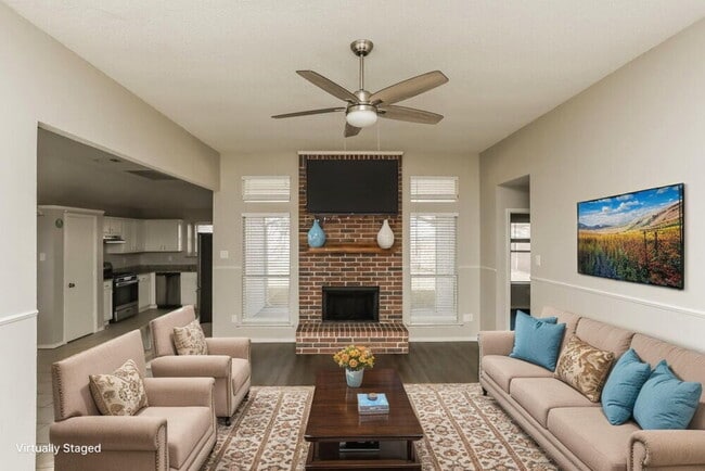 Photo - 317 Glen Meadow Dr