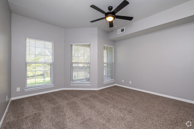 3BR, 2BA - 1,416SF - 1st Bedroom