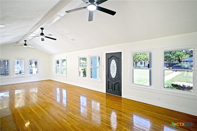 Photo - 456 Magazine Ave