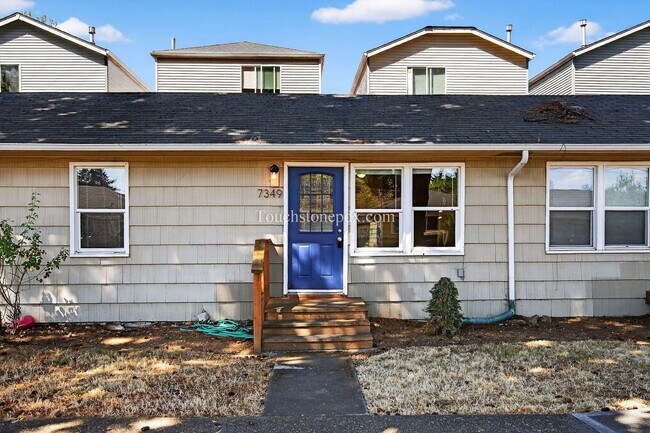 Photo - 7349 SE Evergreen St