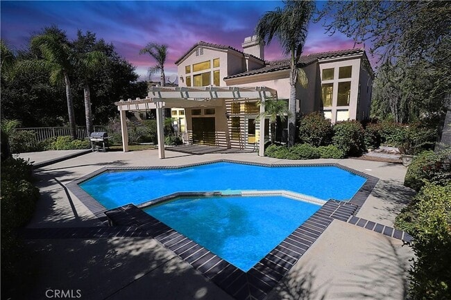 Building Photo - 2760 Hidden Hills Way W