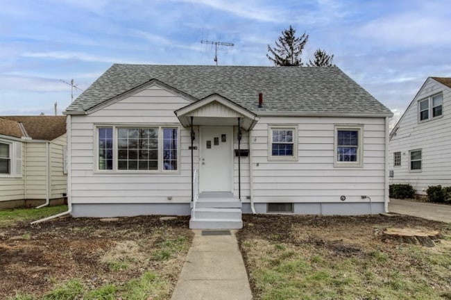 Photo - 2728 Hilda Ave