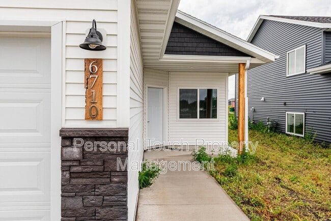 Photo - 6710 68th St S Casa
