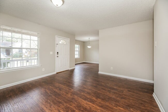 Photo - 3313 Fitzgerald St