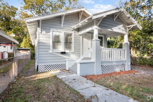 Building Photo - Renovated 3/1 Single Family Home Available...