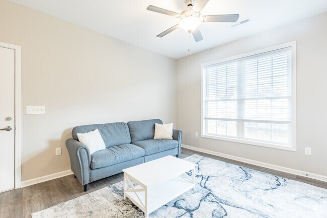 2BR, 2BA