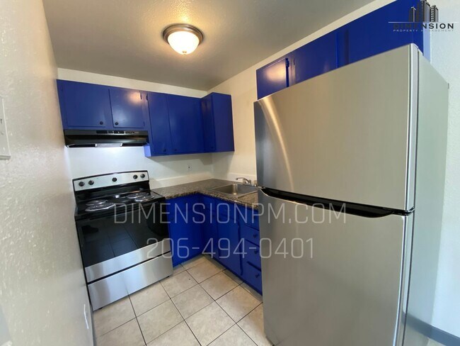 Photo - 5207 66th St W Unidad 1
