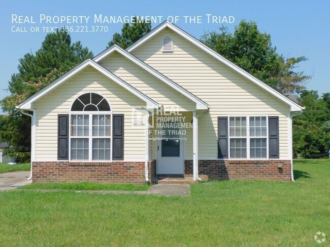Building Photo - 1301 Nealtown Rd Rental