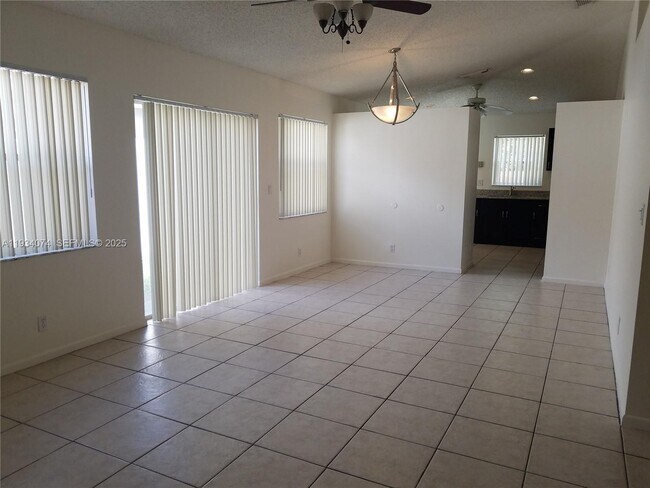 Photo - 4779 NW 5th Ct