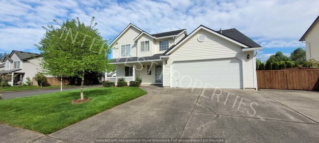 Building Photo - Spacious & Beautiful 4 bd 2.5 ba, 2 Story Battle Ground Home w/ A/C, Fireplace & so much More!