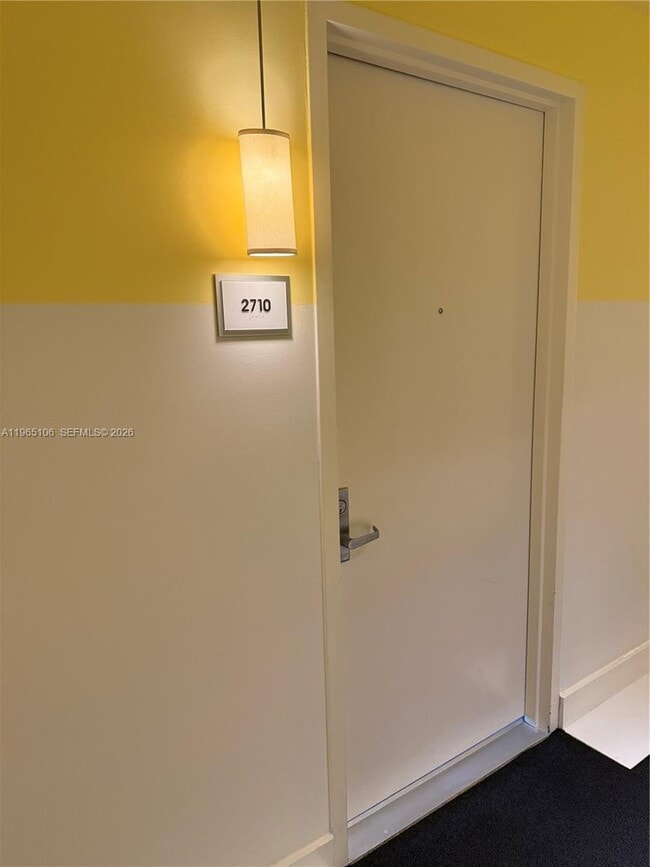 Photo - 475 Brickell Ave Unidad 2710