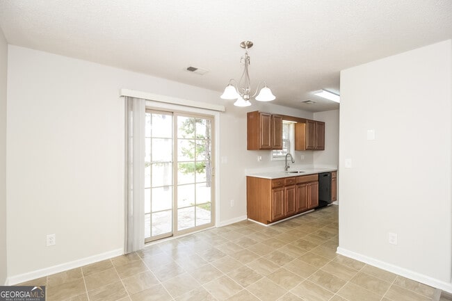 Photo - 82 Gilliam Crossing