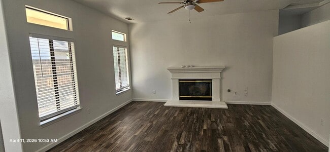 Photo - 1502 Goshen Ave