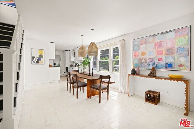 Photo - 5733 Valley Oak Dr