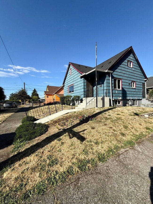 Photo - 1219 S Oakes St