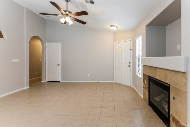 Photo - 6743 Bison Creek St