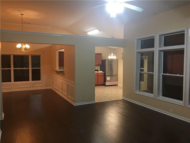 Photo - 2349 White Alder Dr NE