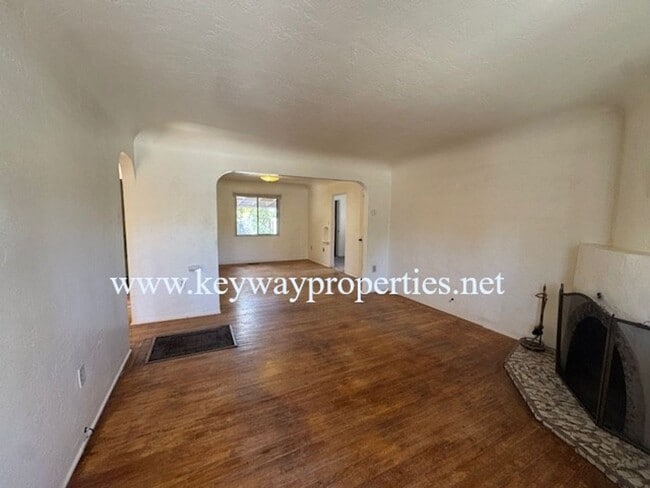 Photo - Classic 2 bed 1 bath home in NE ABQ