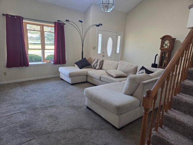 Photo - 2600 Fairway Dr