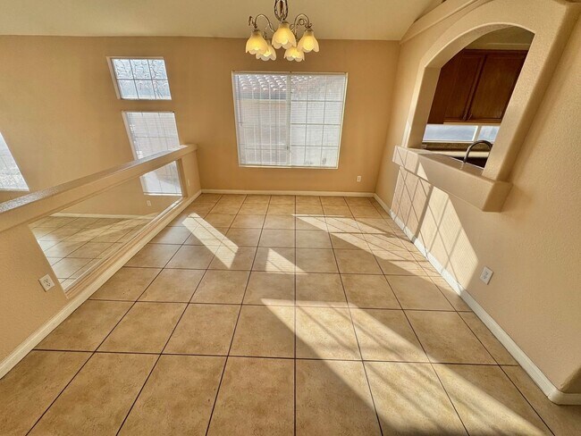 Photo - Charming home in a desirable Henderson neighborhood