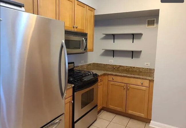 Photo - 25 E Superior St Unit 501