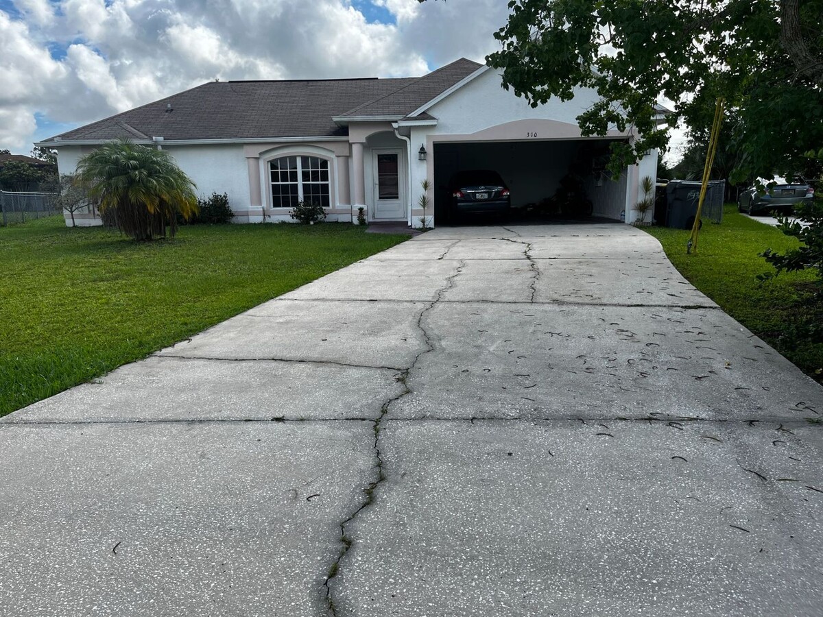 Three-Bedroom House with a Fenced Yard! - Three-Bedroom House with a Fenced Yard!