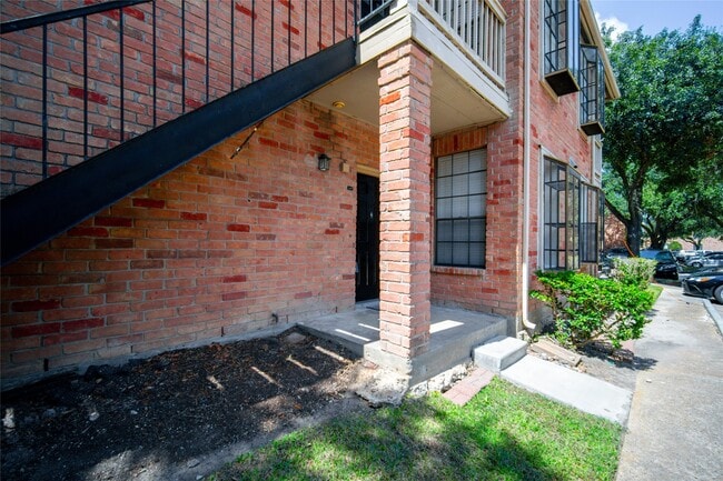 Photo - 2255 Braeswood Park Dr Unit 289