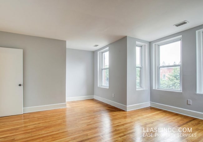 Photo - 1708 3rd St NW Unidad #2