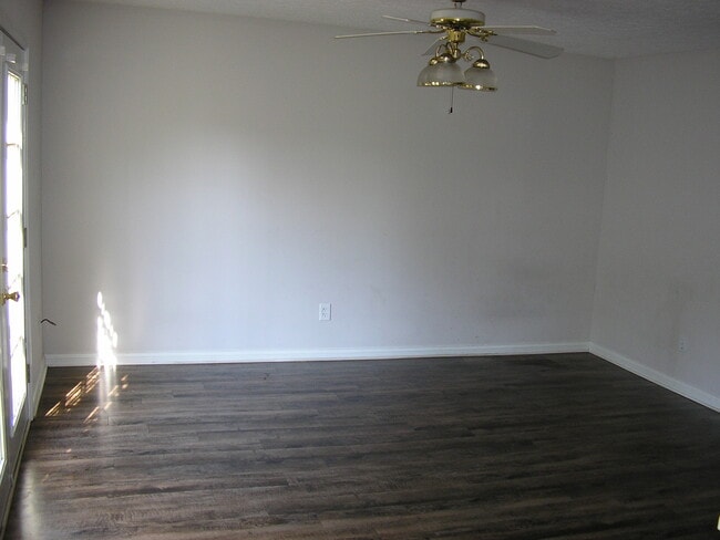 Photo - 1055 Winners Cir