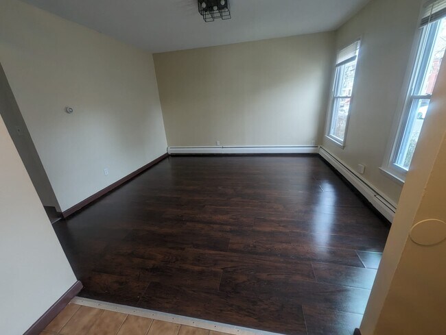 Photo - 244 W Ivy St Unit 1