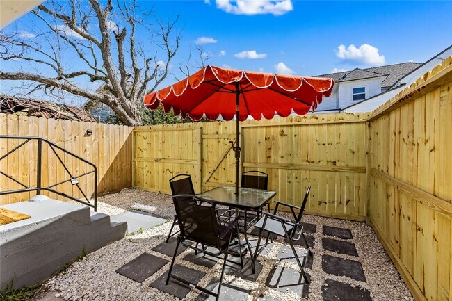 Photo - 3624 Avenue S 1/2