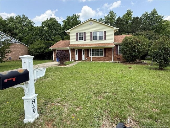 Building Photo - 849 Stoneykirk Dr Rental
